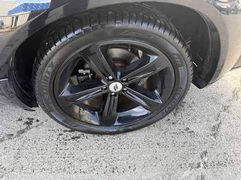 Used 2018 Dodge Challenger R/T w/ Driver Convenience Group image 12