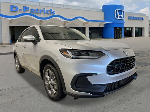 New 2026 Honda HR-V LX image 1
