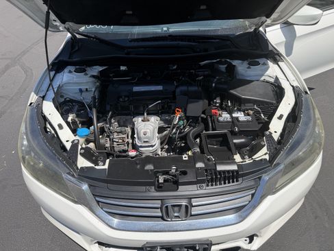 Used 2013 Honda Accord LX image 18