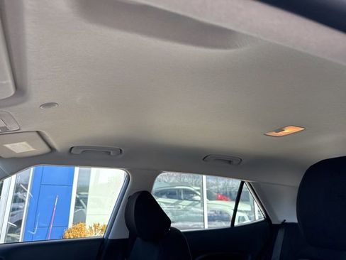 Used 2026 Hyundai Venue SE image 17