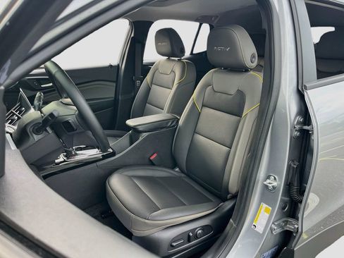 Used 2026 Chevrolet Trax ACTIV w/ Sunroof Package FWD image 20