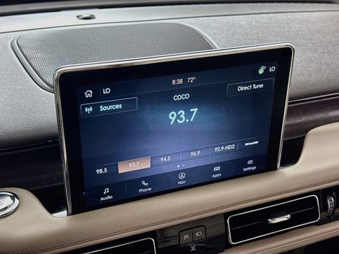 Used 2022 Lincoln Aviator Grand Touring w/ Equipment Group 301A AWD/4WD image 19