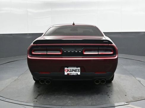 Used 2019 Dodge Challenger R/T Scat Pack w/ Dynamics Package RWD image 10