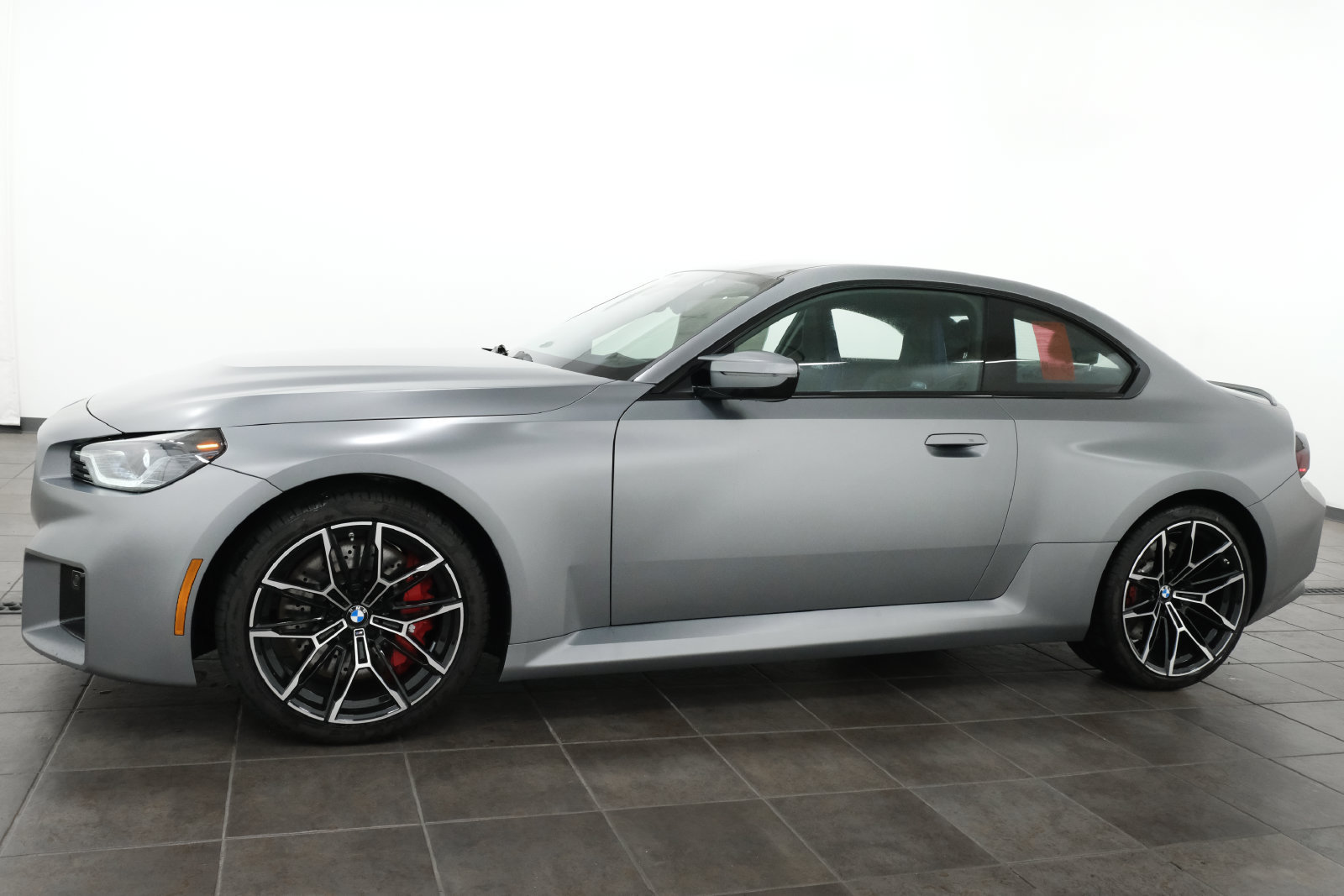 New 2026 BMW M2 w/ Lighting Package RWD image 3