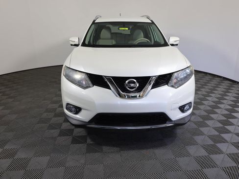 Used 2015 Nissan Rogue SL image 2