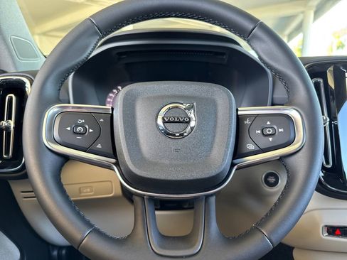 New 2026 Volvo XC40 B5 Plus w/ Protection Package Premier image 23