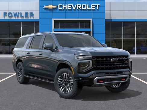 New 2026 Chevrolet Suburban Z71 w/ Comfort Package AWD/4WD image 7