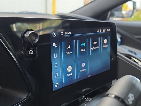 Used 2024 Chevrolet Corvette Stingray Coupe w/ 1LT image 21