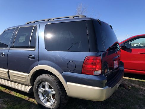 Used 2005 Ford Expedition King Ranch image 4