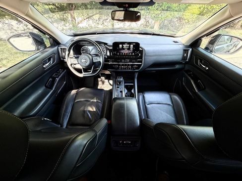 Used 2022 Nissan Pathfinder SL FWD image 56
