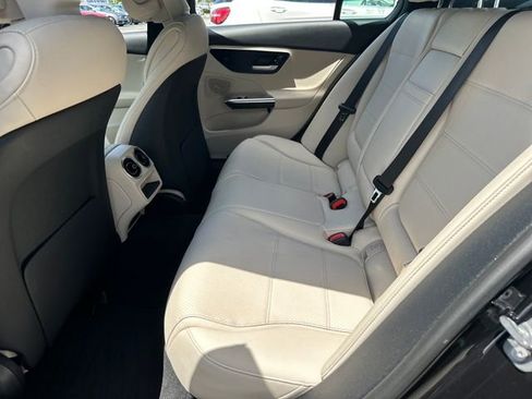 Certified 2025 Mercedes-Benz C 300 Sedan image 23