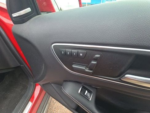 Used 2015 Mercedes-Benz GLA 250 4MATIC image 16