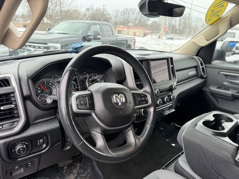 Used 2020 RAM 1500 Big Horn AWD/4WD image 11