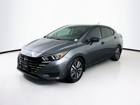 Used 2024 Nissan Versa S w/ S Plus Package image 3