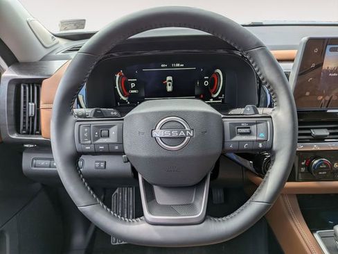 New 2026 Nissan Pathfinder Platinum image 12