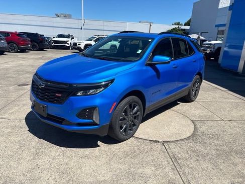 Used 2024 Chevrolet Equinox RS w/ RS Leather Package AWD/4WD image 4