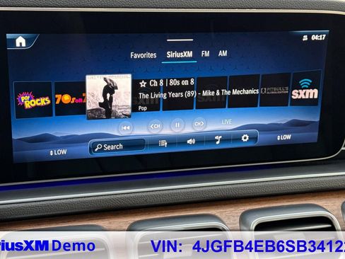 Used 2025 Mercedes-Benz GLE 350 4MATIC image 36