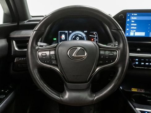 Used 2024 Lexus UX 250h AWD w/ Premium Package image 14