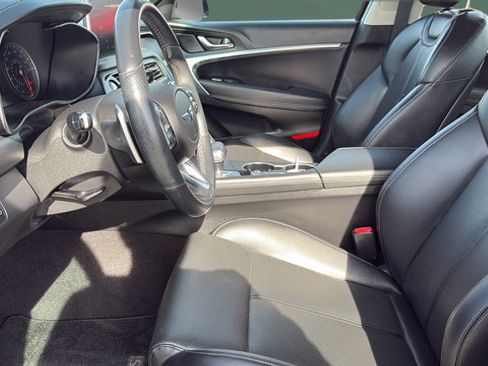 Used 2019 Genesis G70 2.0T Advanced AWD/4WD image 22