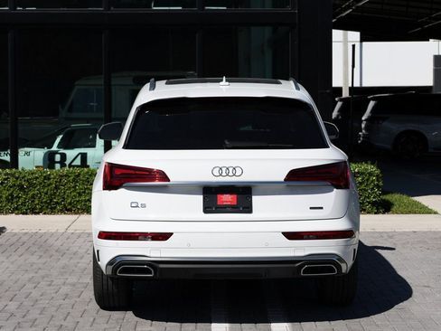 Used 2023 Audi Q5 2.0T Premium w/ Convenience Package image 6