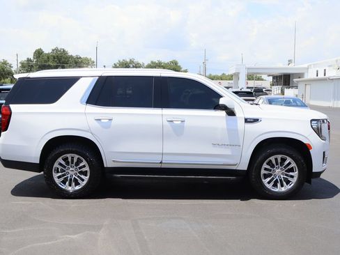 Certified 2021 GMC Yukon SLT w/ SLT Luxury Plus Package RWD image 10