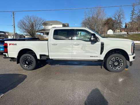 New 2026 Ford F250 Platinum image 4