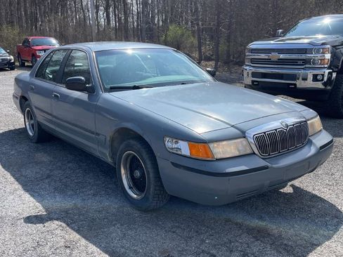 Used 2000 Mercury Grand Marquis GS image 3