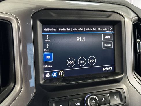 Used 2020 Chevrolet Silverado 2500 Custom w/ Custom Convenience Package RWD image 22