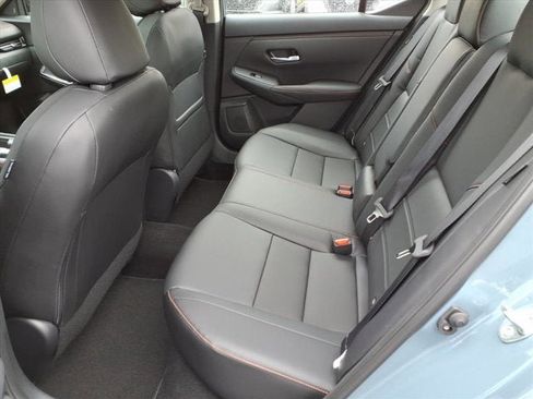 New 2025 Nissan Sentra SR w/ SR Premium Package image 7