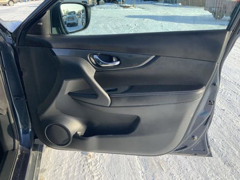 Used 2016 Nissan Rogue SL w/ SL Premium Package image 52