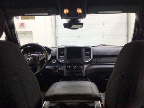 Used 2022 RAM 1500 Big Horn AWD/4WD image 13