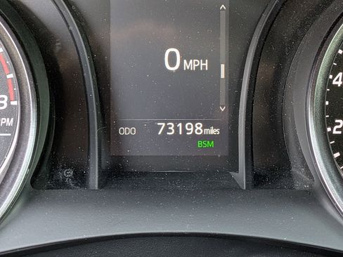 Used 2023 Toyota Camry SE FWD image 18