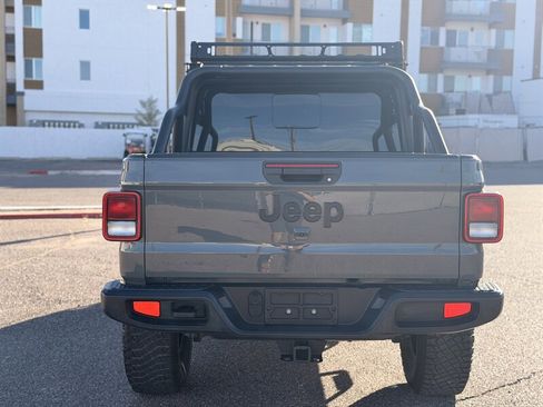 Used 2020 Jeep Gladiator Sport w/ Quick Order Package 24S image 5