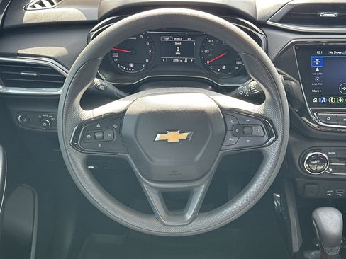 Certified 2023 Chevrolet TrailBlazer LT w/ Convenience Package image 24
