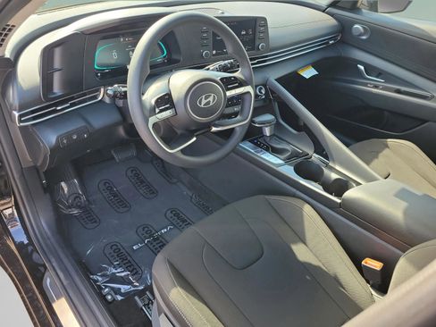 New 2026 Hyundai Elantra Blue image 19