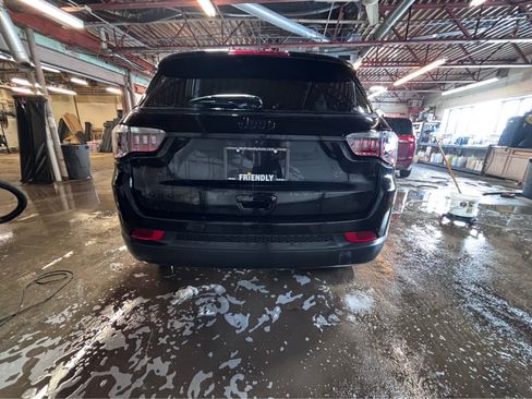 Used 2023 Jeep Compass Altitude w/ Convenience Group image 6