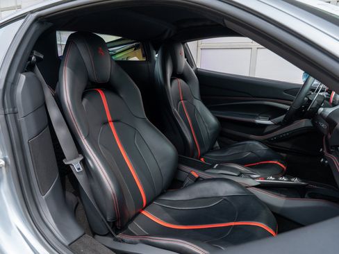 Used 2021 Ferrari F8 Tributo RWD image 49