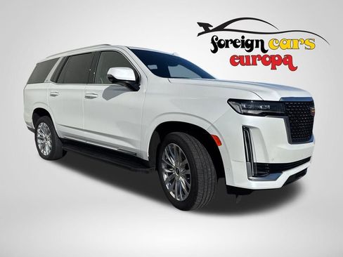 Used 2023 Cadillac Escalade Premium Luxury w/ LPO, Floor Liner Package image 3