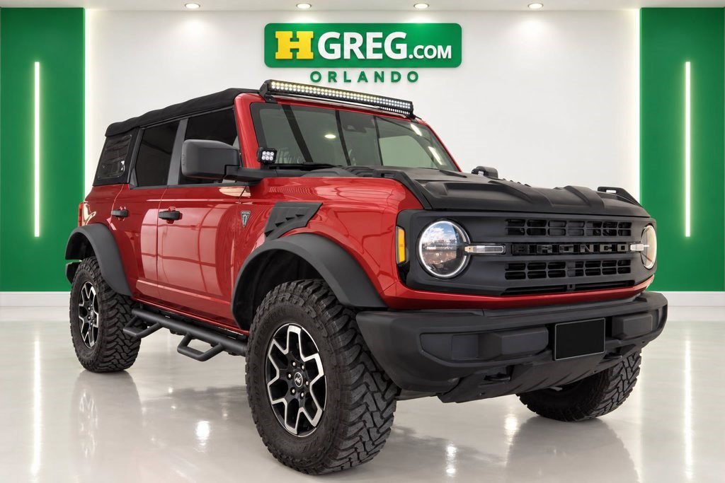 Used 2022 Ford Bronco 4-Door w/ Sasquatch Package AWD/4WD image 4