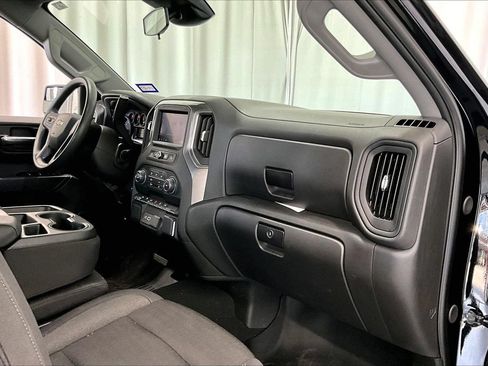 Used 2025 Chevrolet Silverado 1500 Custom w/ LPO, Dark Essentials Package RWD image 28