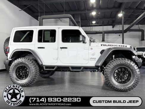 Used 2024 Jeep Wrangler Unlimited Rubicon w/ Technology Group AWD/4WD image 2