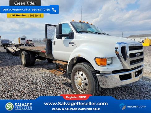 Used 2015 Ford F650 2WD Regular Cab Super Duty image 5