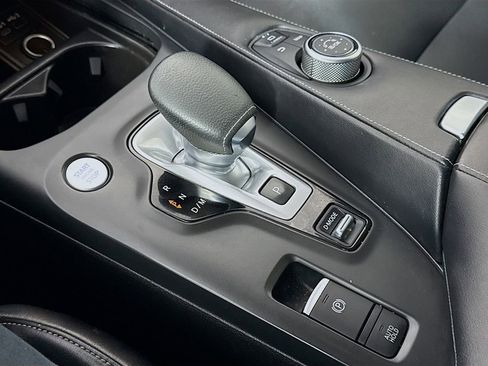 Used 2021 INFINITI QX50 Essential w/ Convenience Package FWD image 17