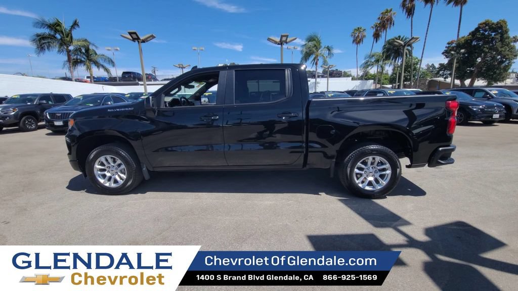 Certified 2026 Chevrolet Silverado 1500 RST RWD image 5