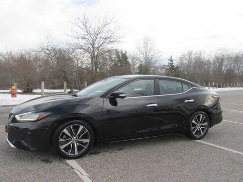 Used 2019 Nissan Maxima 3.5 SV w/ Floor Mat Group image 5