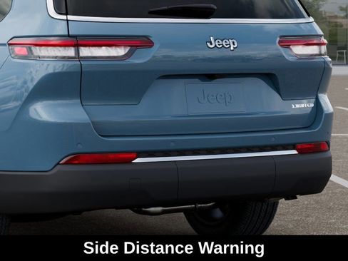 New 2026 Jeep Grand Cherokee L Limited w/ Luxury Tech Group II RWD image 13