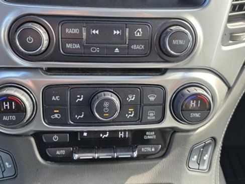 Used 2020 Chevrolet Tahoe LT image 22