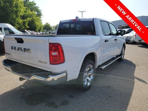 Used 2025 RAM 1500 Big Horn AWD/4WD image 3