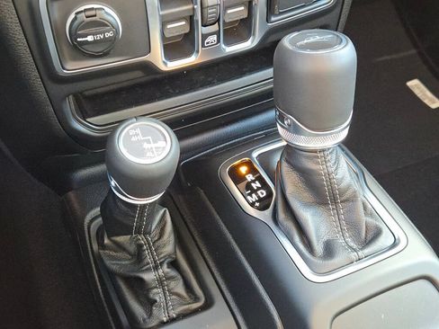 New 2026 Jeep Gladiator Mojave AWD/4WD image 29