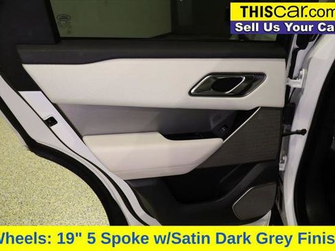 Used 2020 Land Rover Range Rover Velar R-Dynamic S image 28